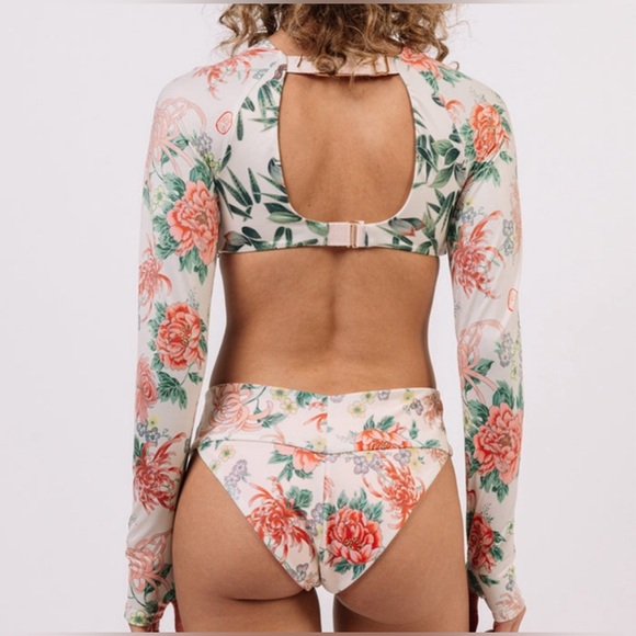 Free People/Anthropologie/Revolve Brand:
WE ARE HAH Swim Half Top Underwire - Picture 3 of 10